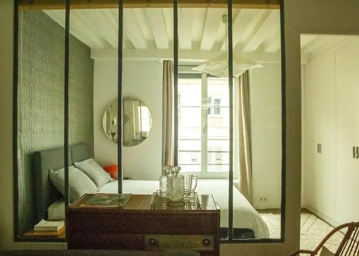 Loft Parisien Au Coeur Du Marais